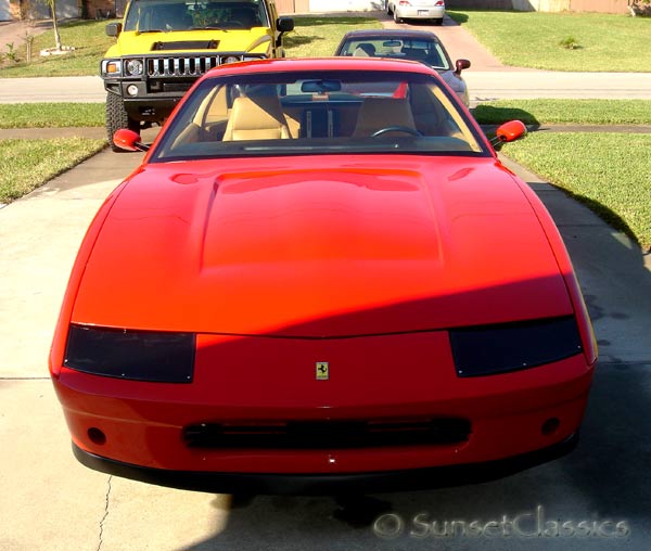 http://www.sunsetclassics.com/1986-ferrari-testarossa/images/ferrari-front.jpg