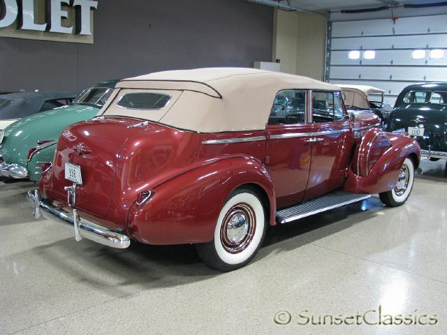 1940-buick-81c-limited-phaeton-316.jpg