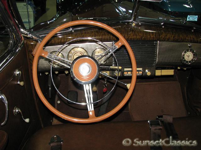 1940-buick-81c-limited-phaeton-325.jpg