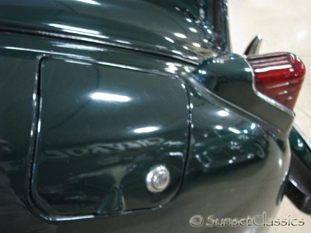 1940-buick-limited-91-sedan-629.JPG