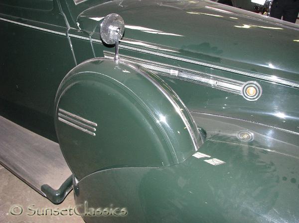 1941-packard-160-704.jpg