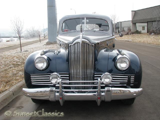 1942-packard-160-252.jpg