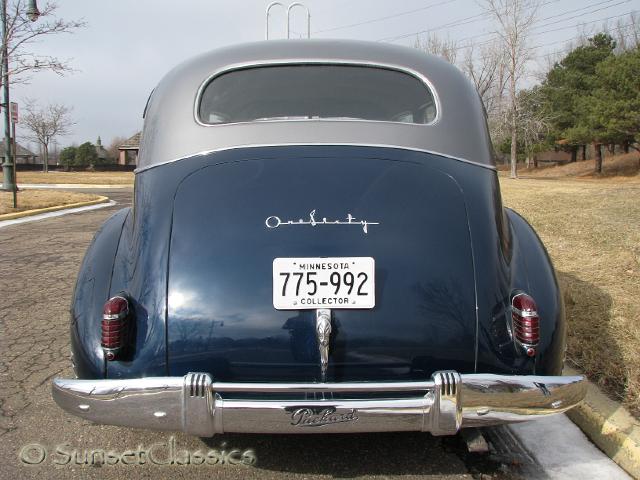 1942-packard-160-274.jpg