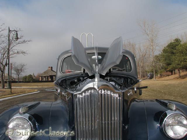 1942-packard-160-391.jpg