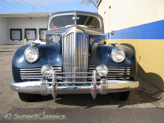 1942-packard-160-468.jpg