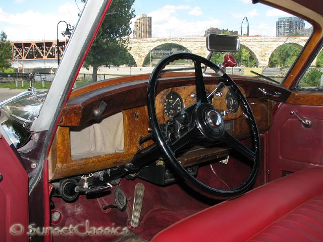 1956-rolls-royce-245.jpg