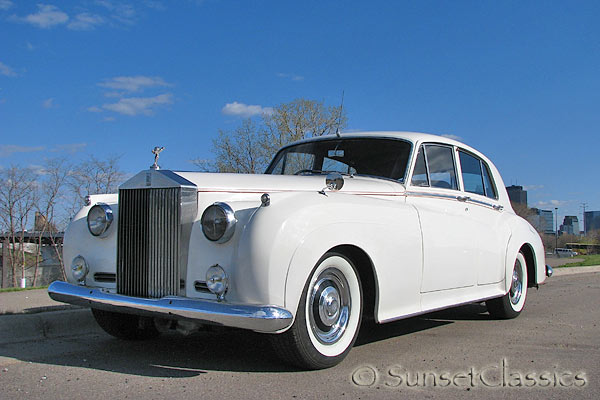 1964 Rolls Royce Silver Cloud III  Santos VIP Limousine