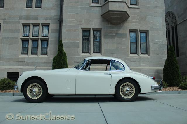 1959-jaguar-xk150-657.jpg