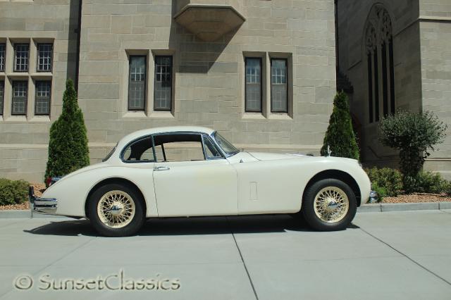 1959-jaguar-xk150-672.jpg