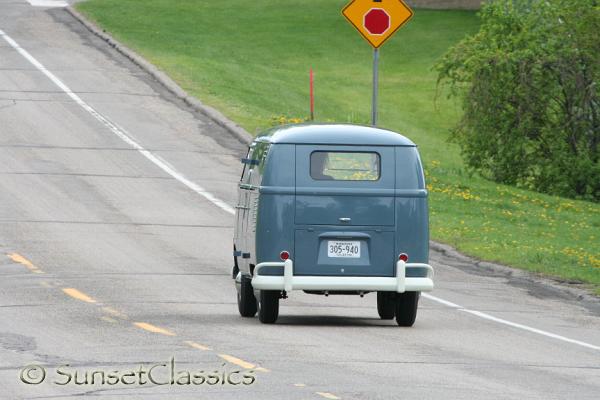 1959-double-door-vw-van-rear.jpg