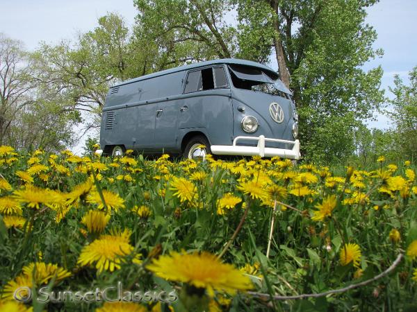 1959-vw-double-door-van-505.jpg