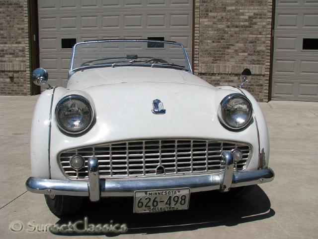 1961-triumph-tr3a-590.jpg