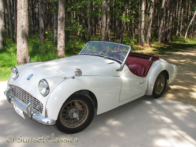 1961-triumph-tr3a-617.jpg