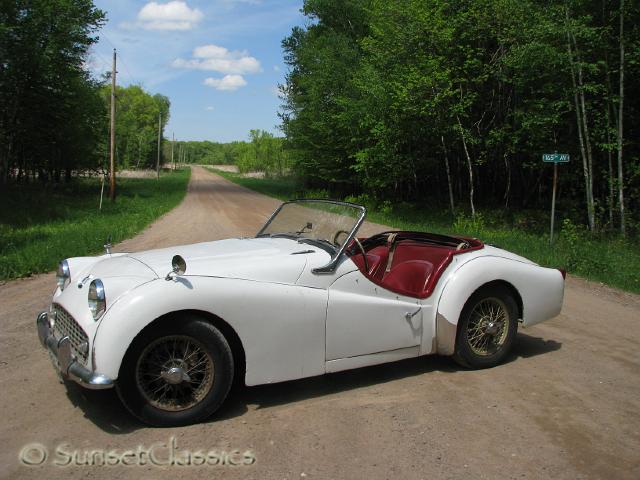 1961-triumph-tr3a-688.jpg