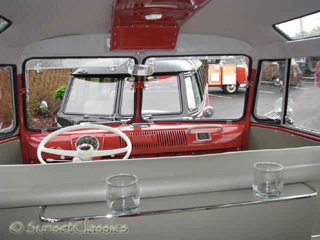 1961-23-window-bus-013.jpg