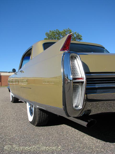 1964-cadillac-fleetwood-246.jpg