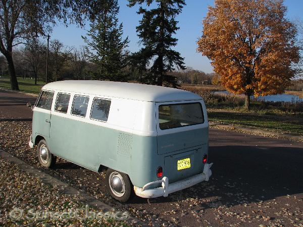 1964-vw-bus85.jpg