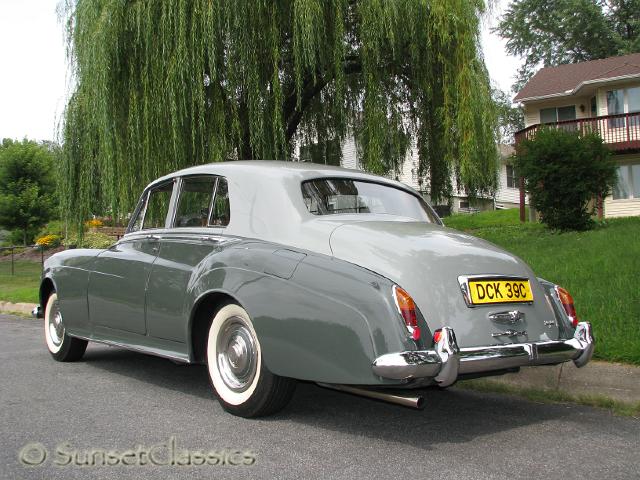 1965-rolls-royce-silver-cloud-102.jpg