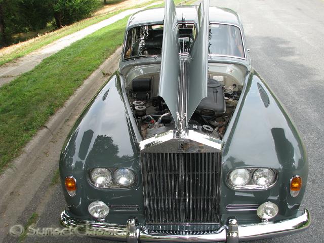 1965-rolls-royce-silver-cloud-950.jpg