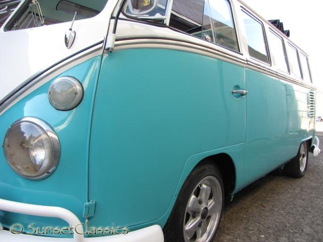 1965-vw-21-window-bus-338.jpg