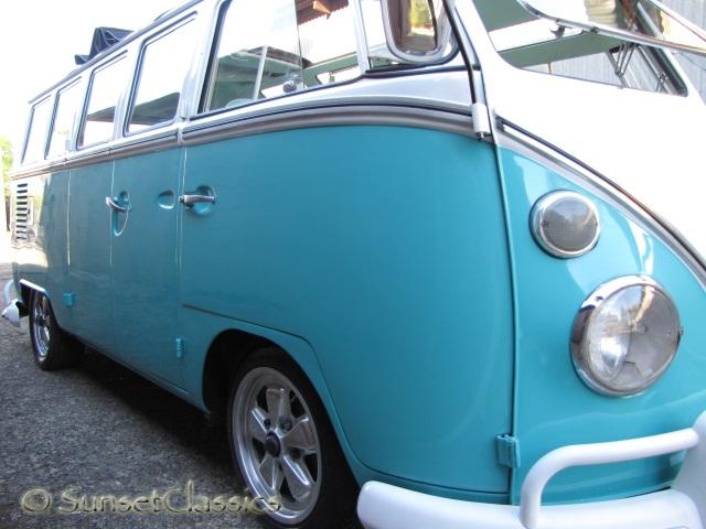 1965-vw-21-window-bus-339.jpg