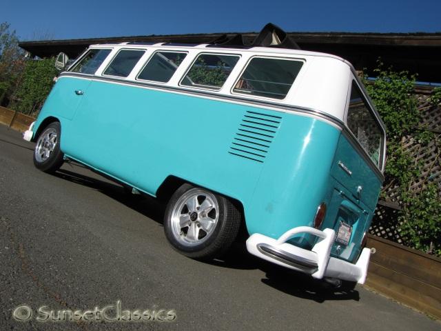 1965-vw-21-window-bus-361.jpg