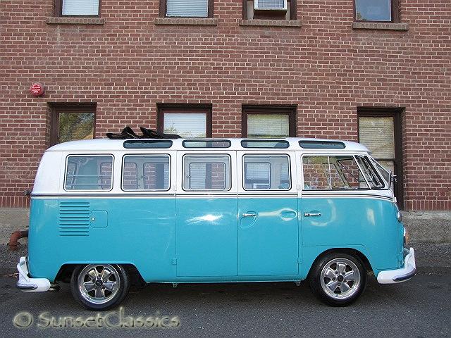 1965-vw-21-window-bus-396.jpg