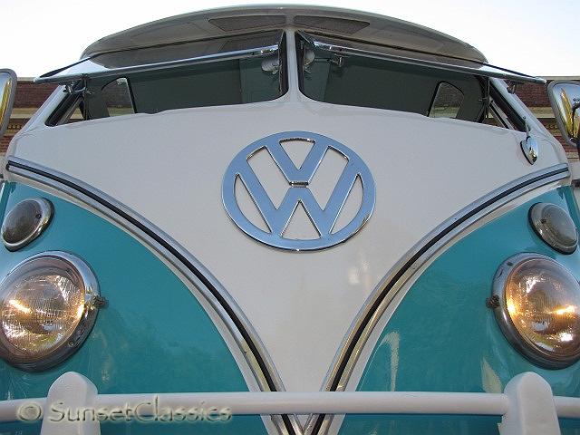 1965-vw-21-window-bus-410.jpg