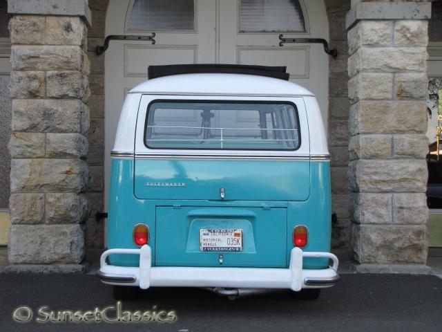 1965-vw-21-window-bus-435.jpg