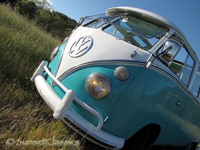 1965-vw-21-window-bus-458.jpg