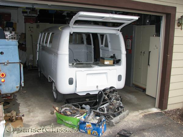 1966-vw-bus-benchseat-896.jpg