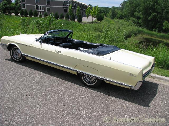 1966-buick-electra-225-convertible-548.jpg