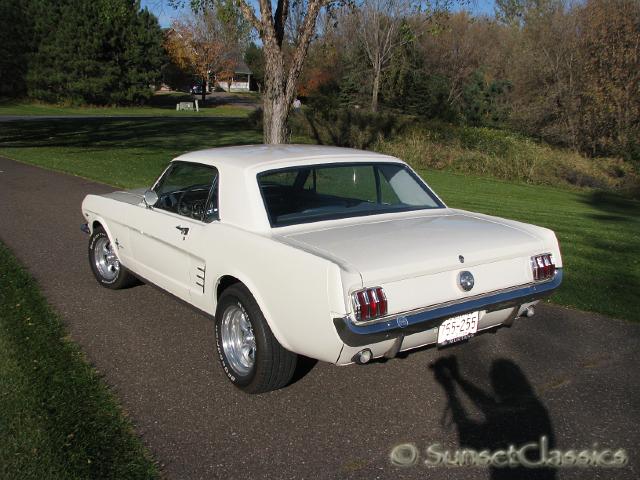 1966-ford-mustang-289-243.JPG