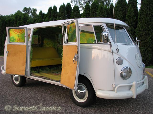 1966-vw-walk-through-bus-132.jpg