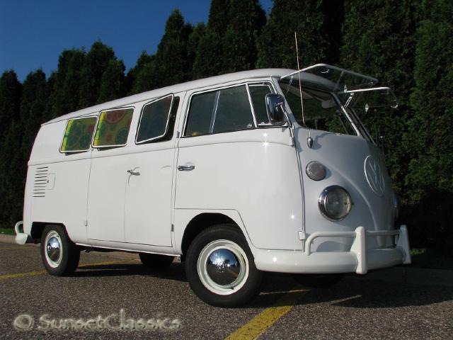 1966-vw-walk-through-bus-1767.jpg