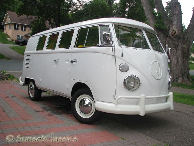 1966-vw-walk-through-bus-898.jpg