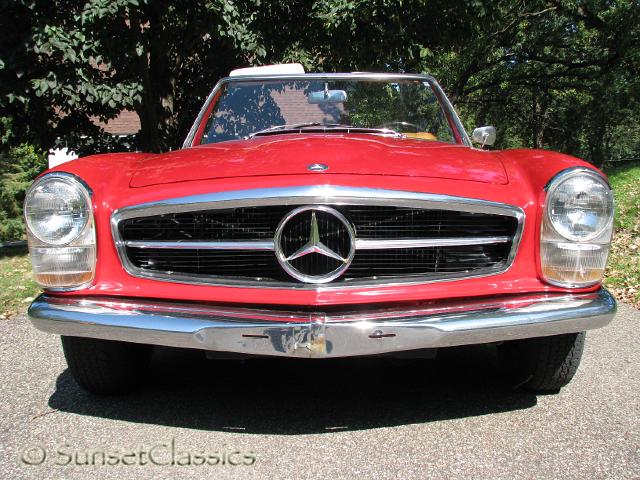 1967-mercedes-250sl-5-speed_790.jpg