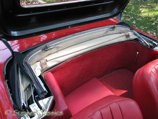 1967-mercedes-250sl-5-speed_948.jpg