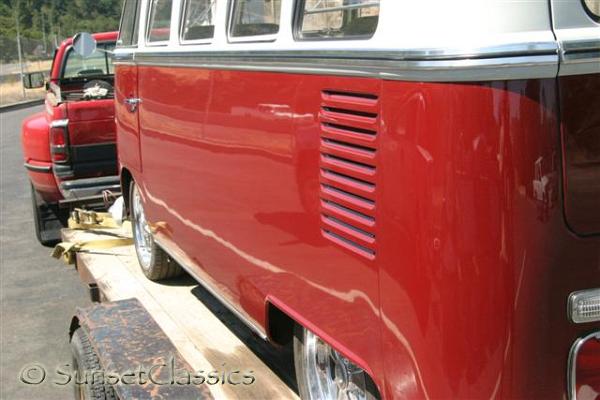 1967-vw-deluxe-bus-32.jpg