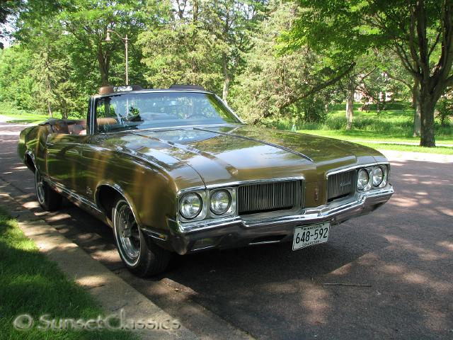 1970-olds-cutlass-supreme-997.jpg