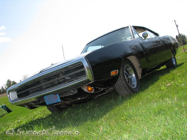 1970-dodge-charger-rt789.jpg