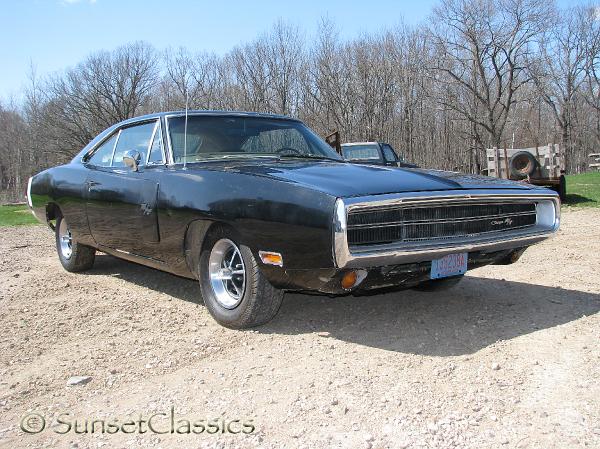 1970-dodge-charger-rt835.jpg