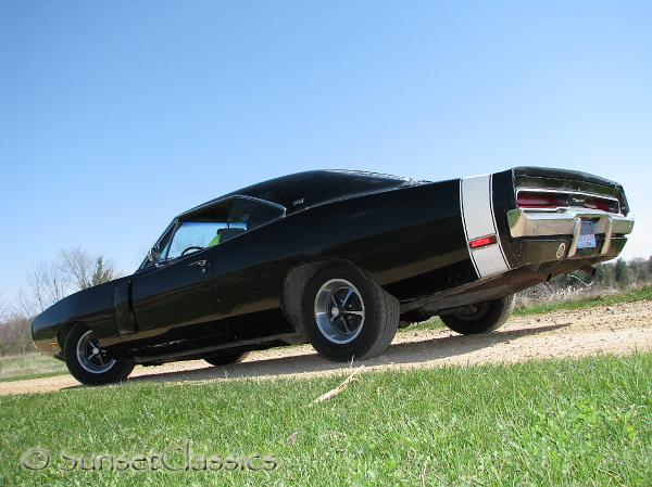 1970-dodge-charger-rt874.jpg