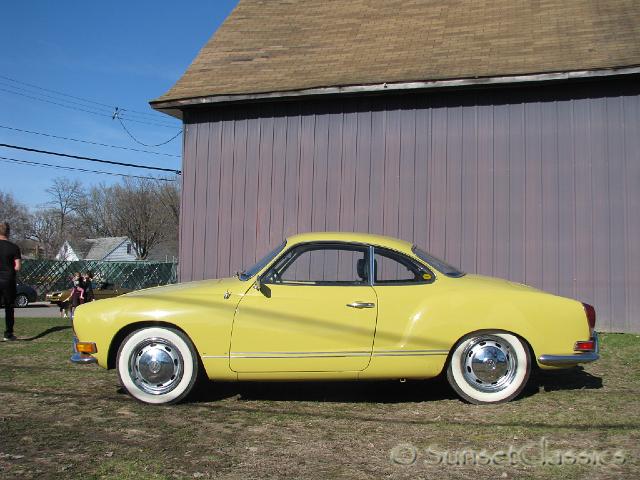 1970-vw-karmann-ghia-yellow-530.JPG