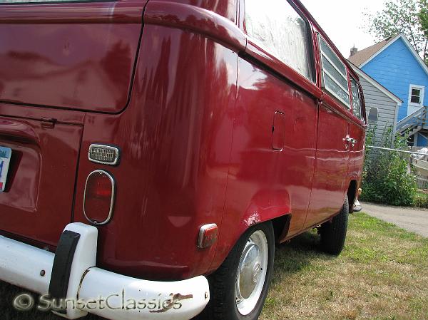 1971-vw-bus-weekender50.jpg