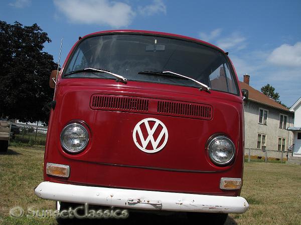 1971-vw-bus-weekender60.jpg