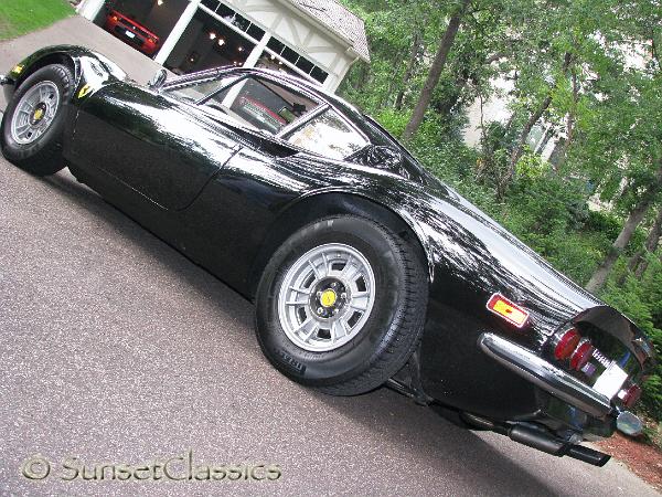 1972-ferrari-dino-227.jpg