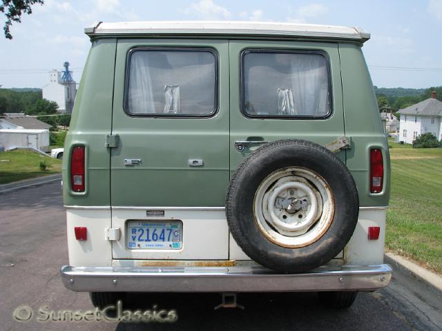 1973-econoline-camper-808.jpg