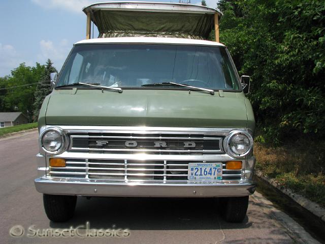 1973-econoline-camper-915.jpg