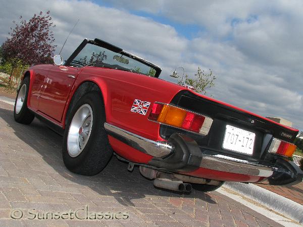 1974-triumph-tr6-548.jpg